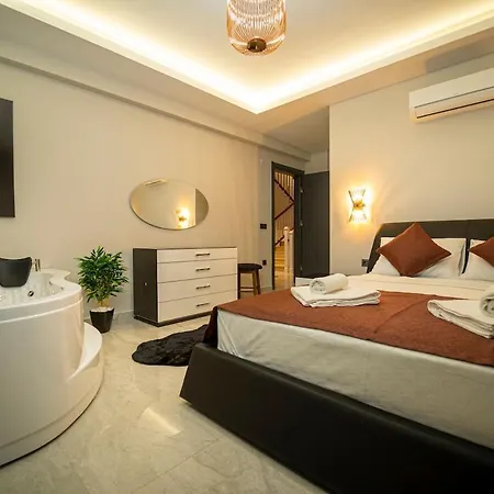 With Sea View And Heated Pool Mariposa Vilă