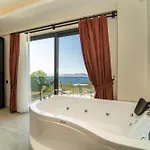 With Sea View And Heated Pool Mariposa Villa *