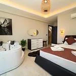 With Sea View And Heated Pool Mariposa Villa *