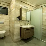 With Sea View And Heated Pool Mariposa