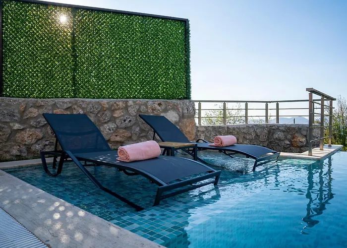 With Sea View And Heated Pool Mariposa 페티예